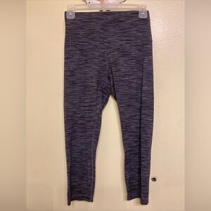 Lululemon align hr 21 cropped leggings. Womens 6